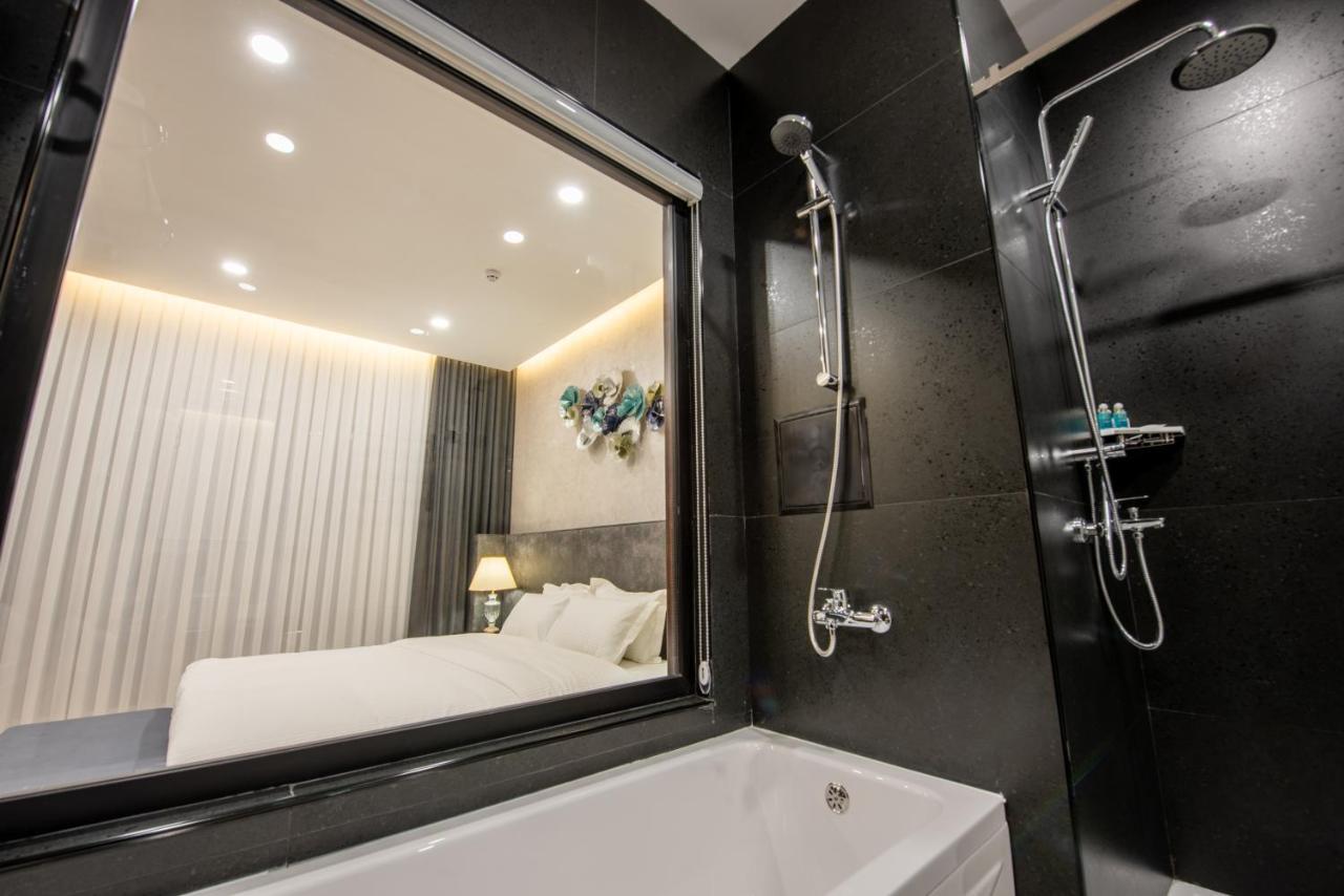 فندق Wyndham Garden طشقند المظهر الخارجي الصورة