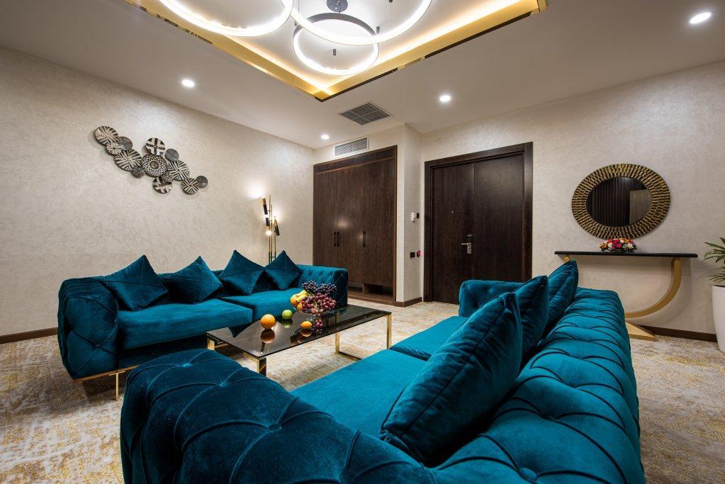 فندق Wyndham Garden طشقند المظهر الخارجي الصورة
