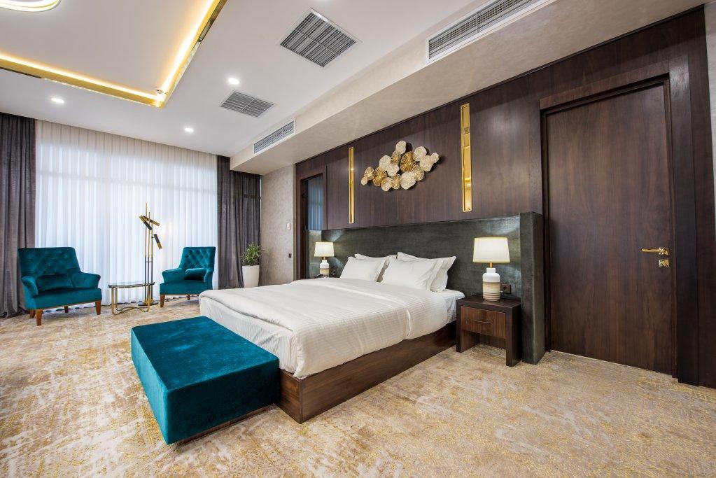 فندق Wyndham Garden طشقند المظهر الخارجي الصورة