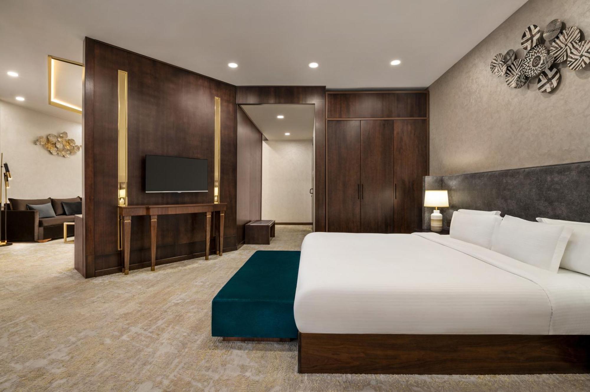 فندق Wyndham Garden طشقند المظهر الخارجي الصورة